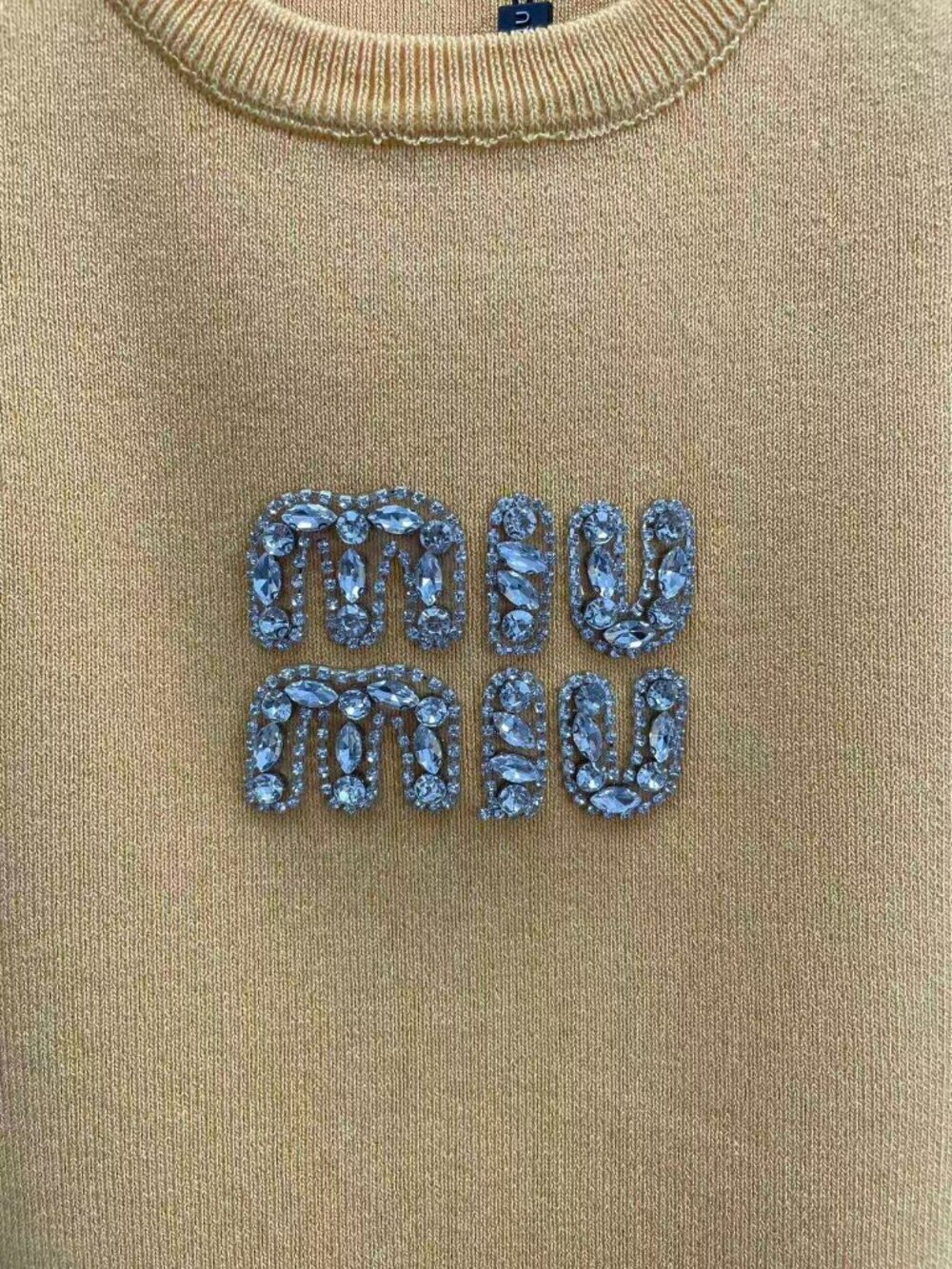 Miu Miu New Vest - Picture 3 of 6